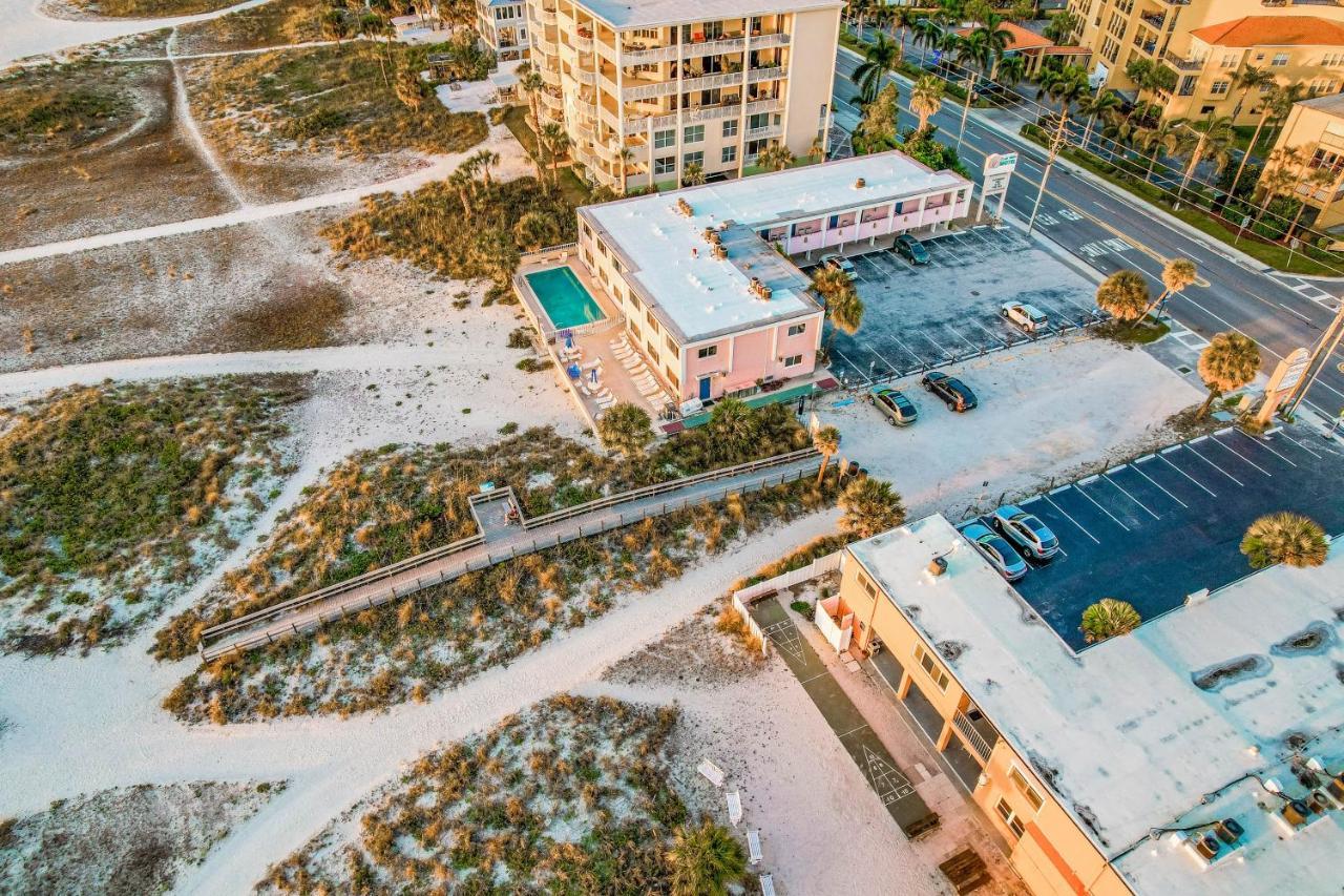 Апартаменты Palms Of Treasure Island 405 Сант Пит Бич Экстерьер фото